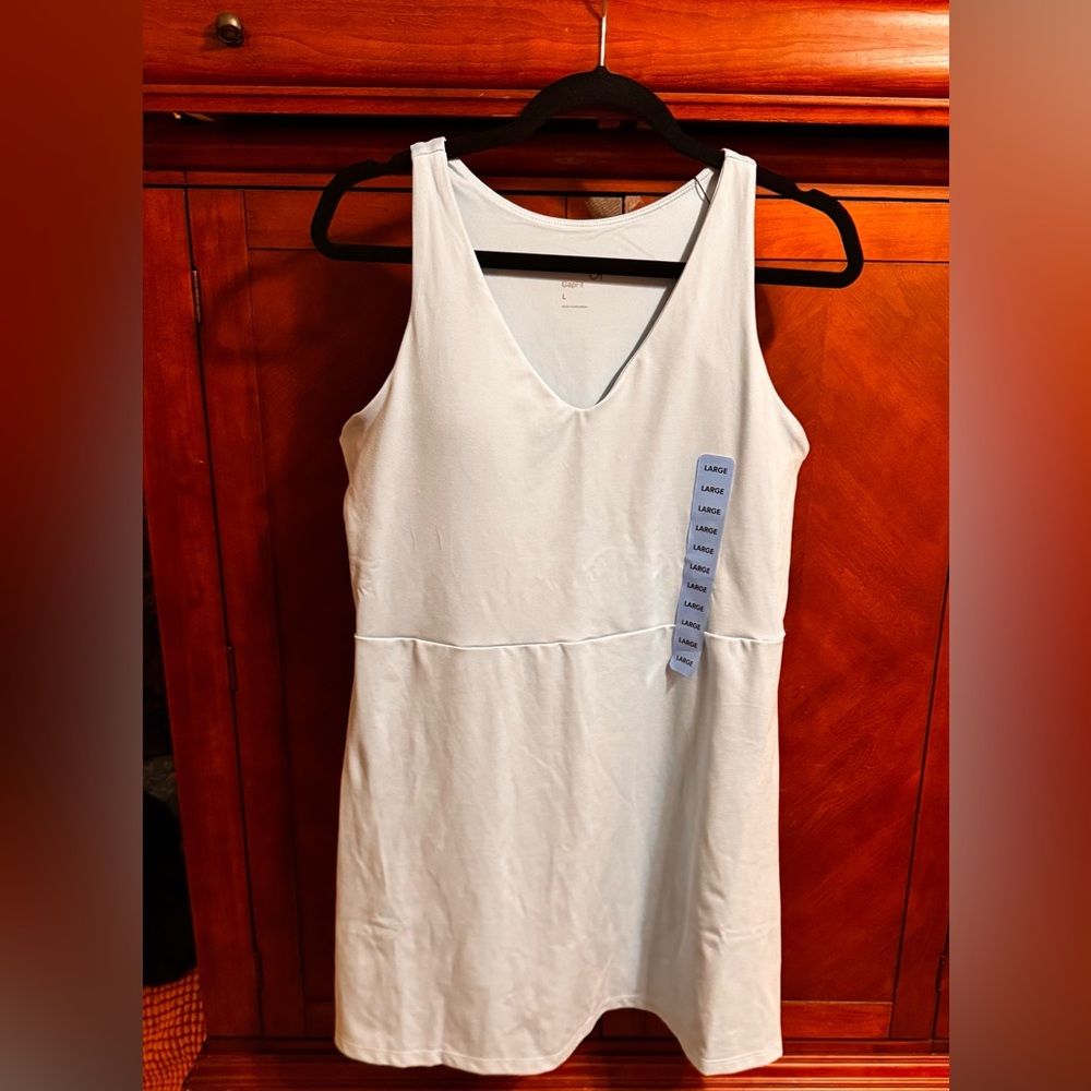 NWT GapFit Active Tank Dress Sky Light Blue Athletic Golf Pickleball Tennis L